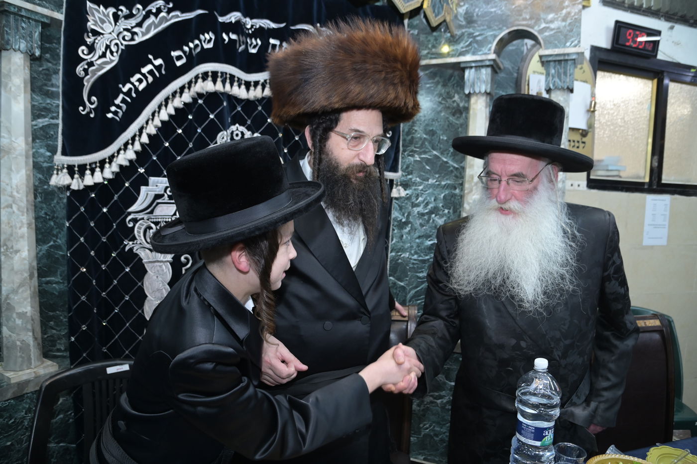 שמחת בר המצווה לבן אב"ד מאקאווא בני ברק