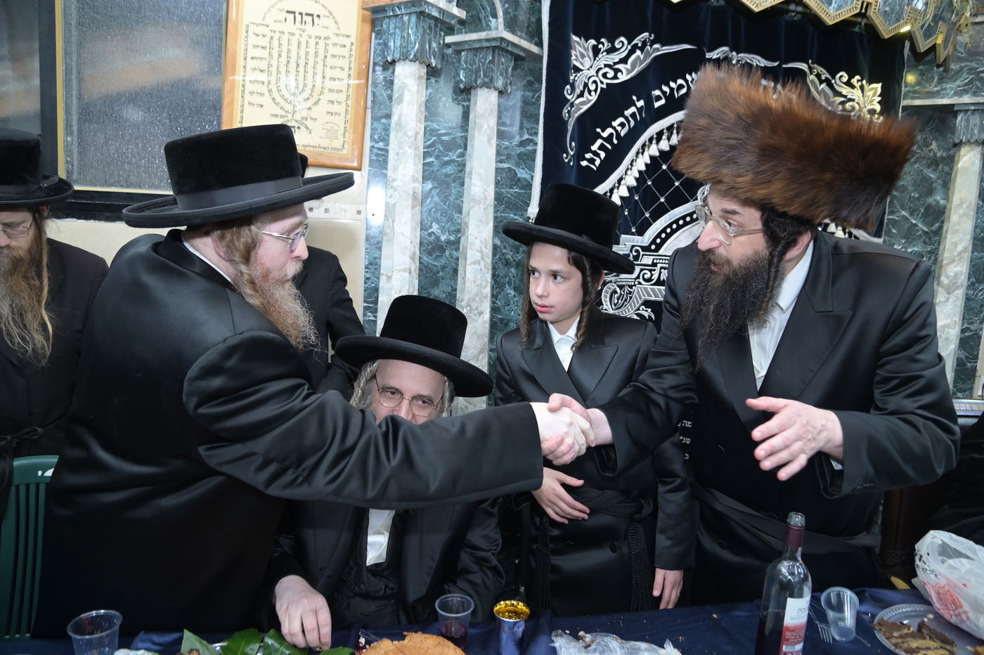 שמחת בר המצווה לבן אב"ד מאקאווא בני ברק