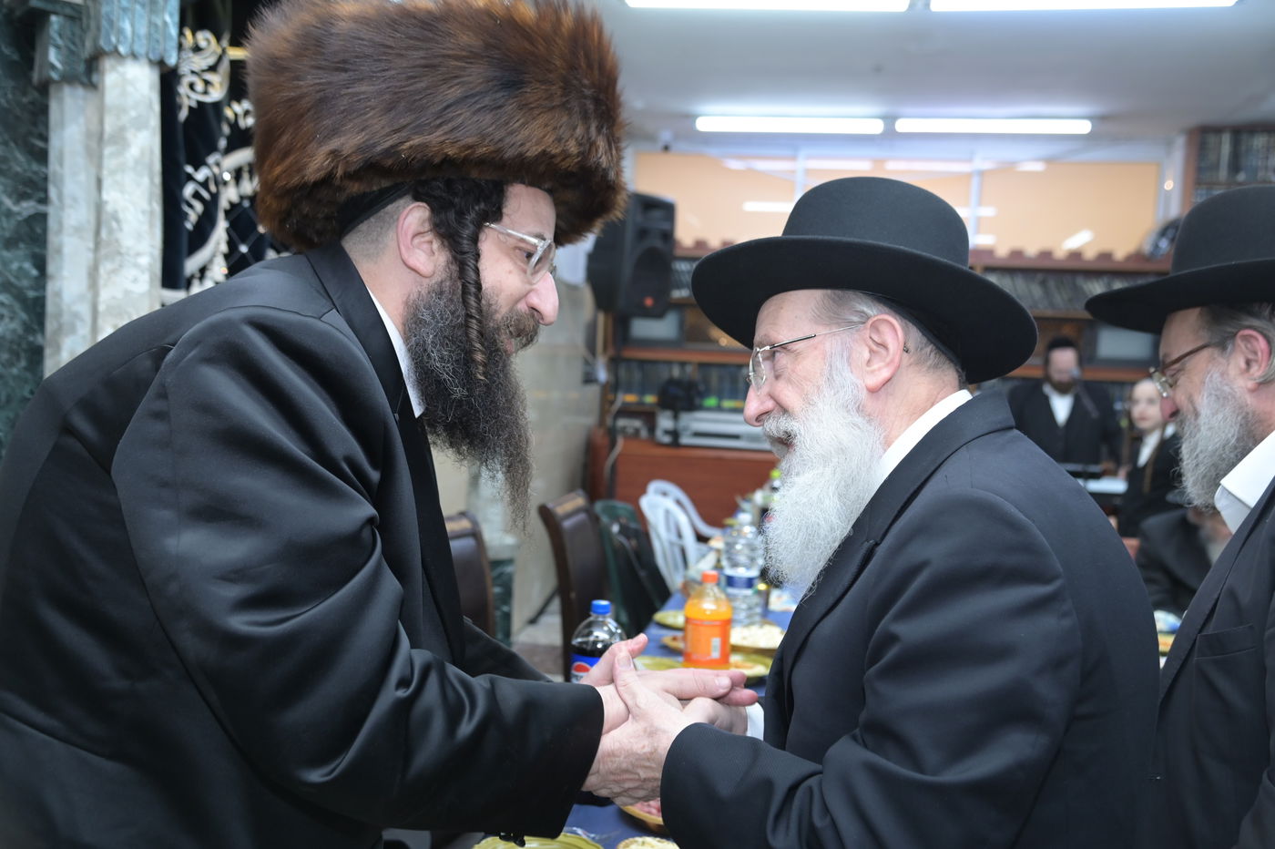 שמחת בר המצווה לבן אב"ד מאקאווא בני ברק