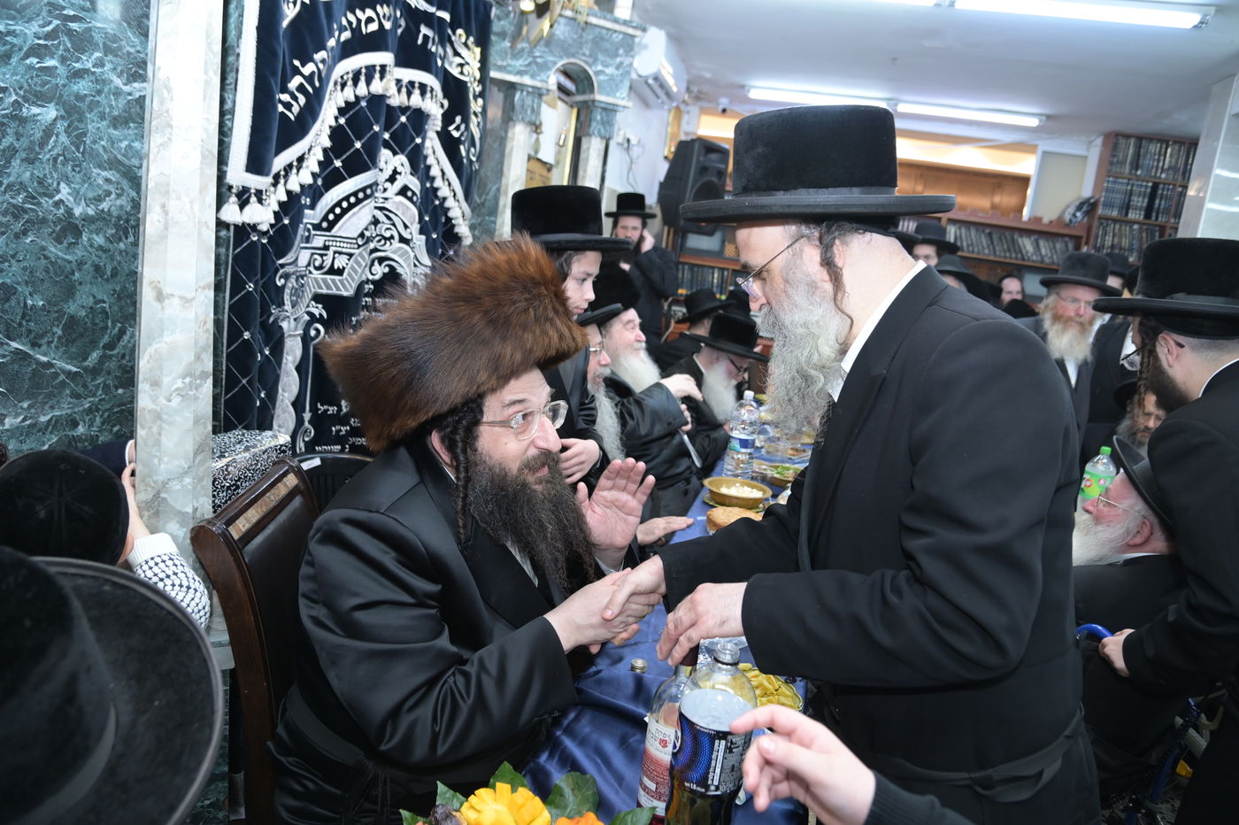 שמחת בר המצווה לבן אב"ד מאקאווא בני ברק