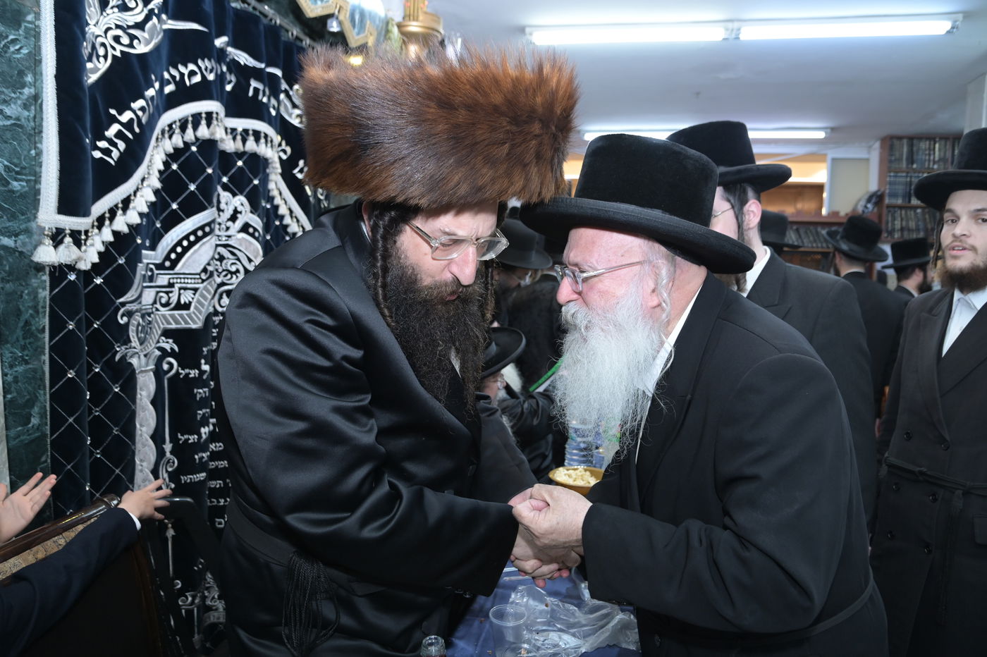 שמחת בר המצווה לבן אב"ד מאקאווא בני ברק