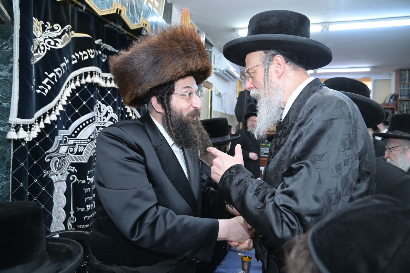 שמחת בר המצווה לבן אב"ד מאקאווא בני ברק