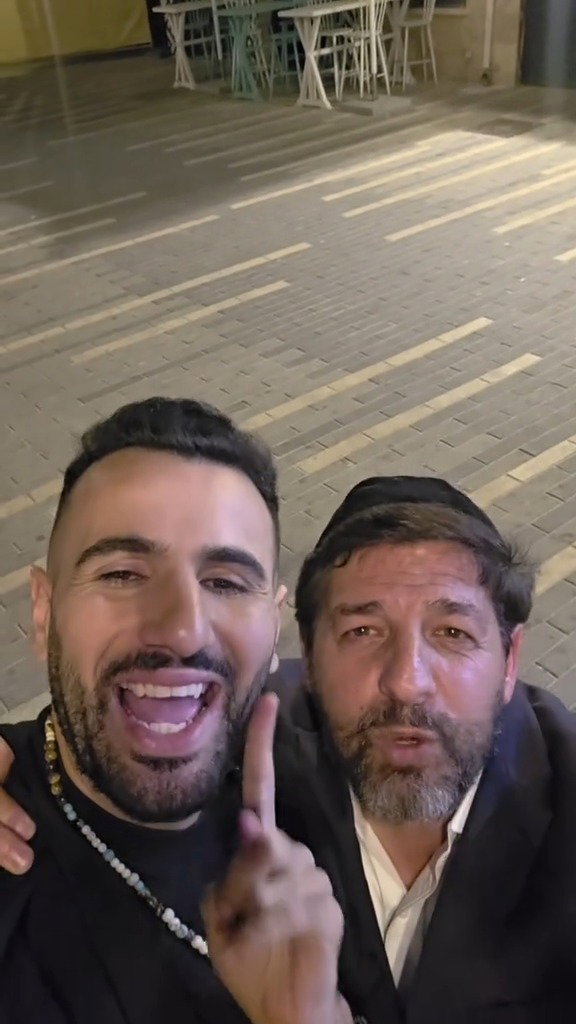 חסידים עם כוכב הרשת | צפו