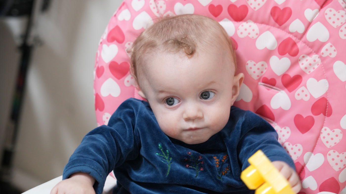 התינוק זקוק לעזרה