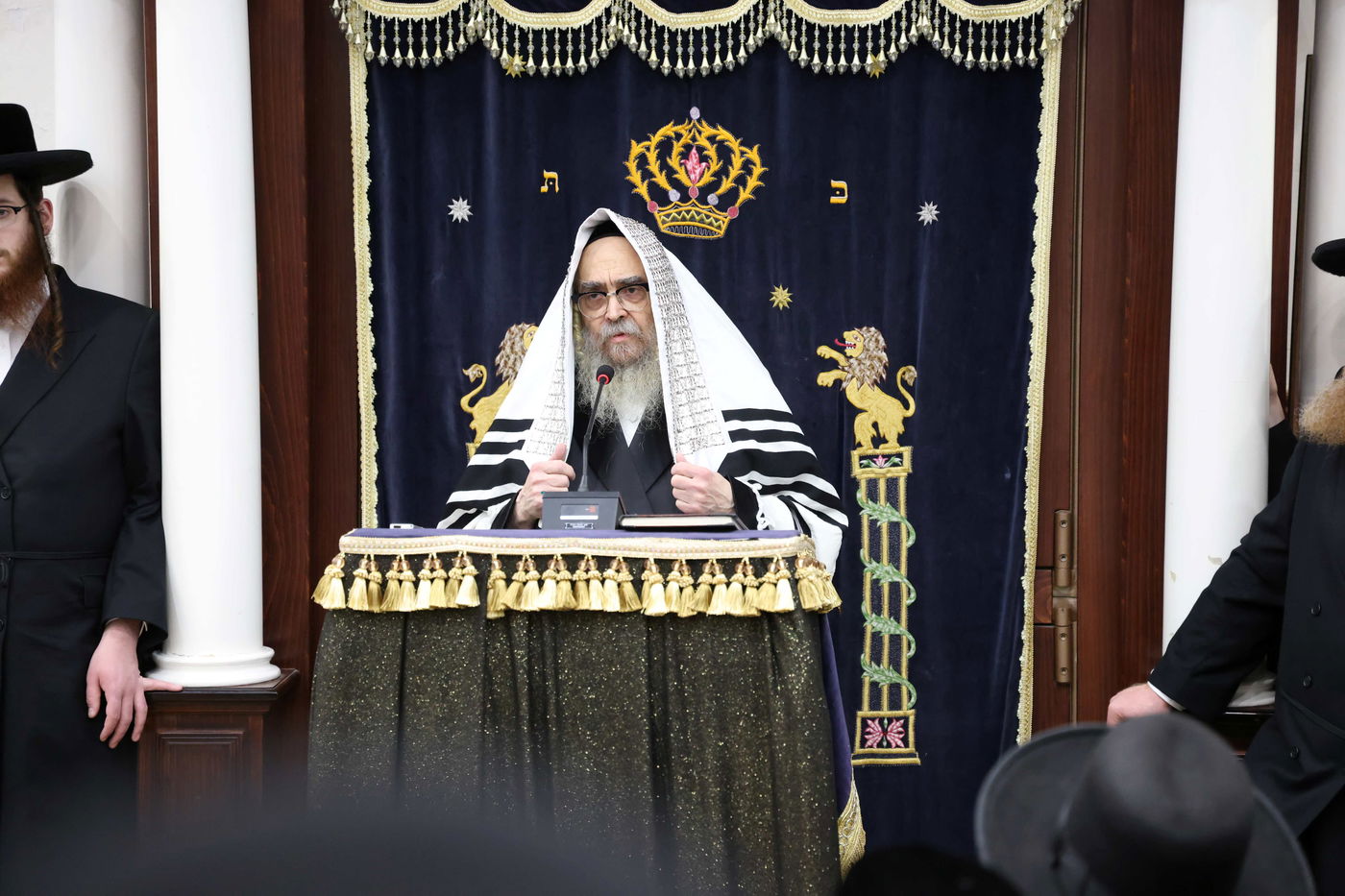 האדמו"ר מסאטמר בביקור בכולל "שומרי החומות" בירושלים