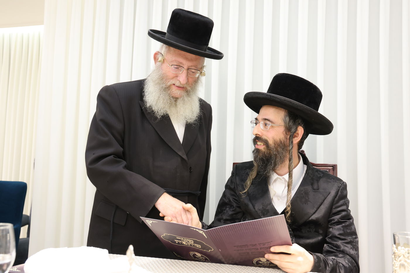 דינר בזוועהיל 