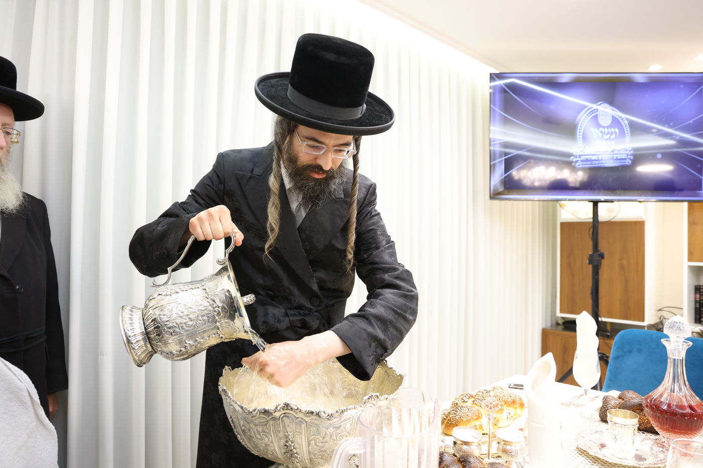 דינר בזוועהיל 