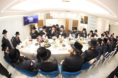 דינר בזוועהיל 