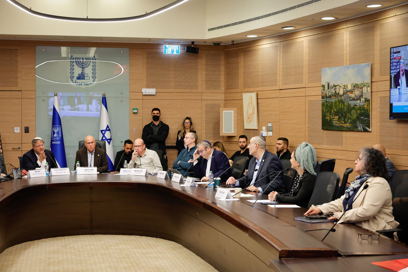 העימות בוועדה