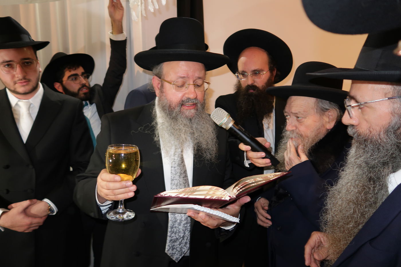 שמחת נישואי נכד הגה"צ המקובל רבי דוד בצרי 