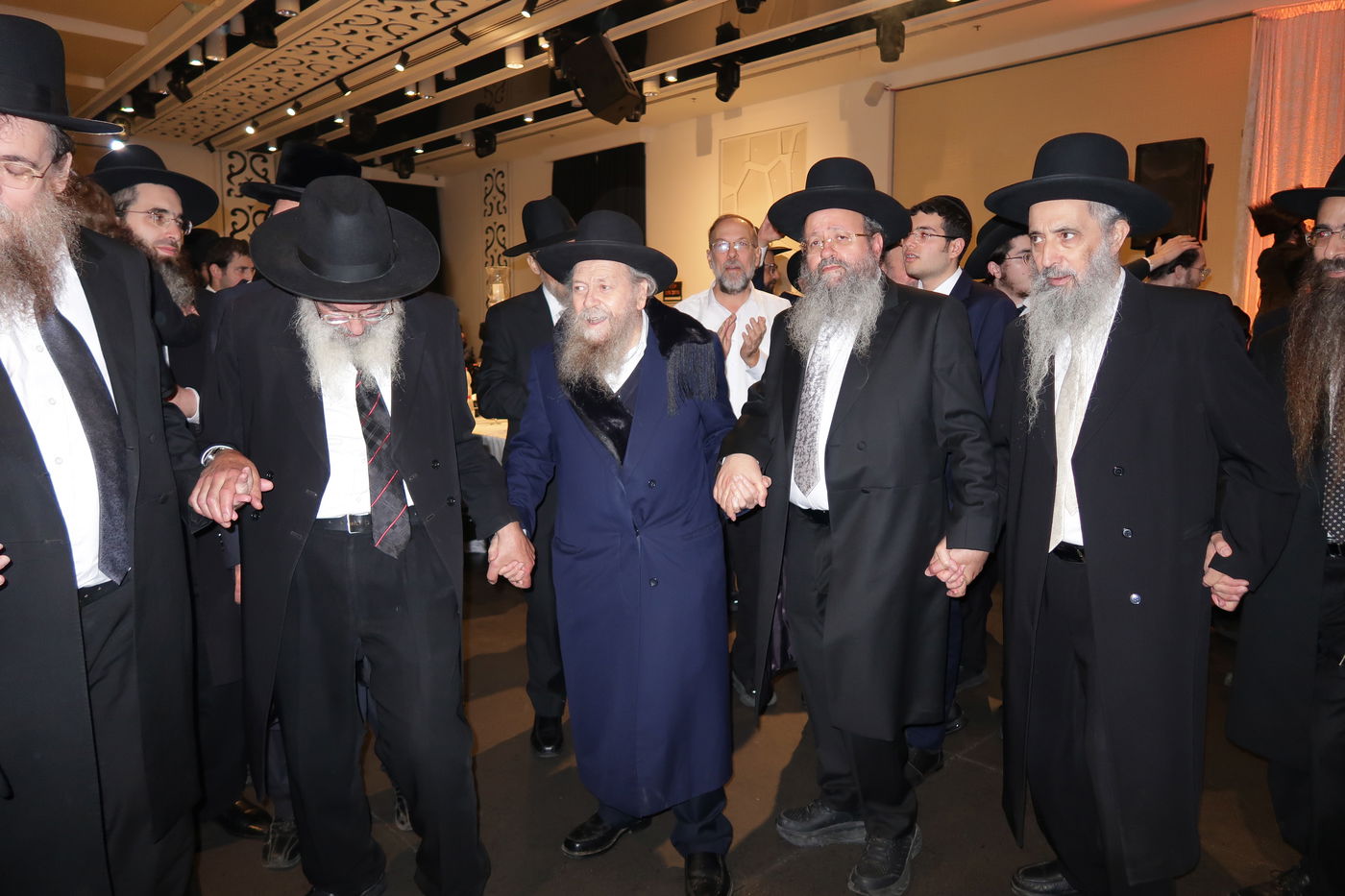 שמחת נישואי נכד הגה"צ המקובל רבי דוד בצרי 