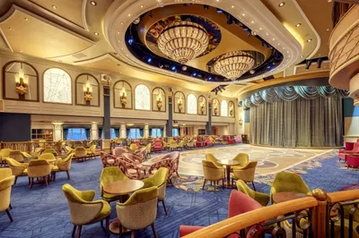 אחד האולמות בספינה 