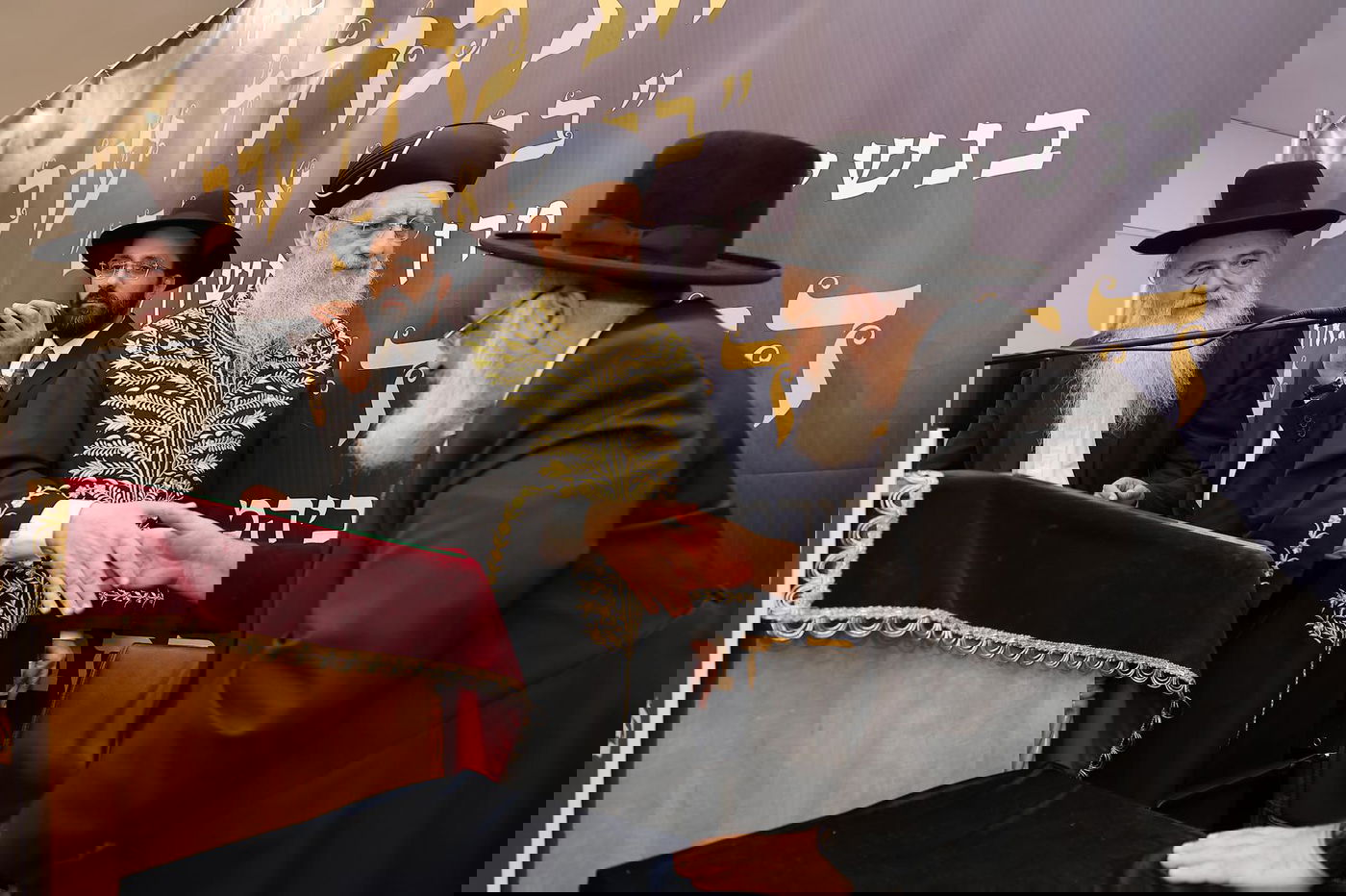 הגר"ד יוסף בפתיחת סניפי רשת הכוללים "ברכת אברהם" 