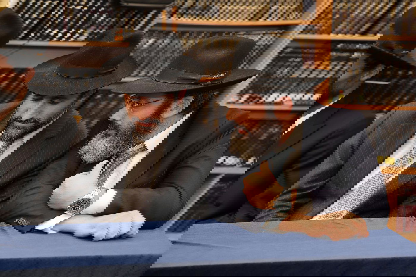 הגר"ד יוסף בפתיחת סניפי רשת הכוללים "ברכת אברהם" 