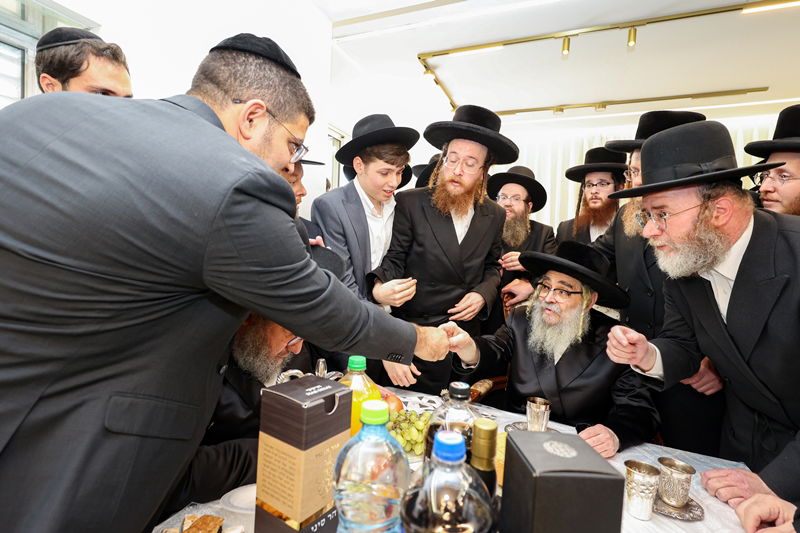 האדמו"ר מסאטמר בביקור בבית שמש