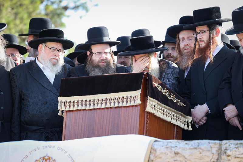 האדמו"ר מסאטמר בתפילה בהר הצופים