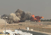 תיעוד מטורף: כך נראית התרסקות המטוס בתערוכה האווירית בדובאי - דקה אחר דקה