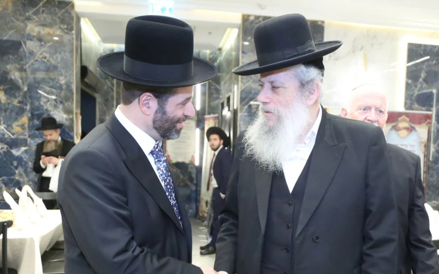 שפירא וזייברט | ארכיון