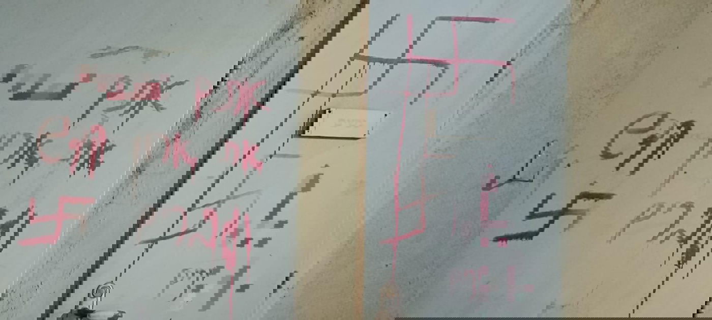 תמונות ההשחתה בבית הכנסת 