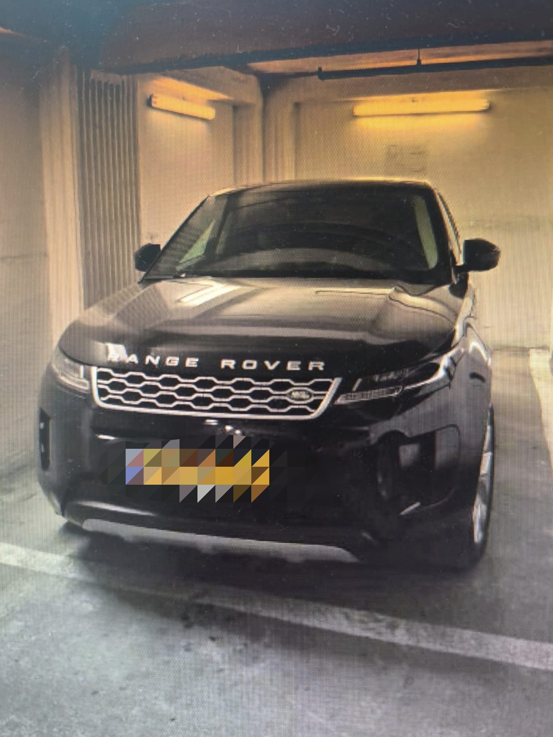 רכב יוקרה שנעקץ