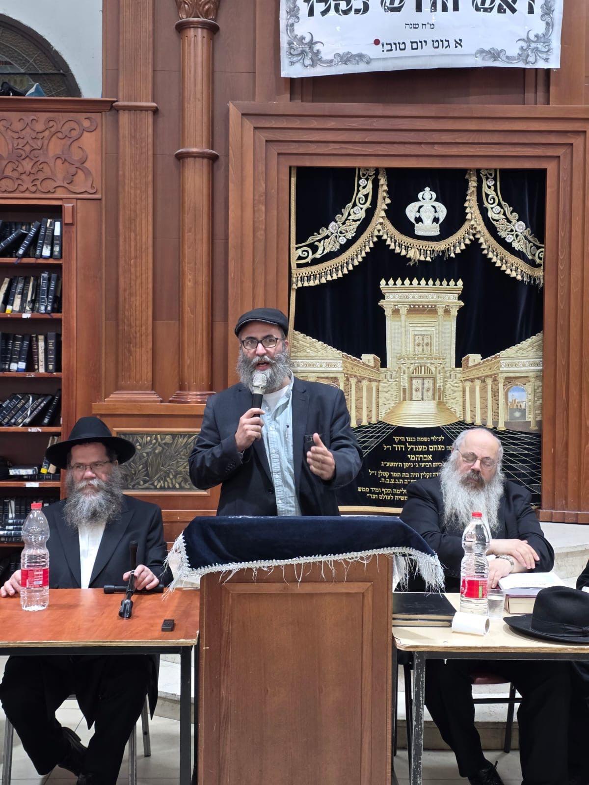 בעקבות מעצר בחורים: סבב ביקור חריג של בכירי רבני חב"ד בישיבות