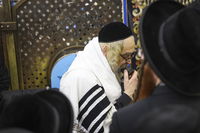 הרבי מסאטמר בציון הרשב"י במירון