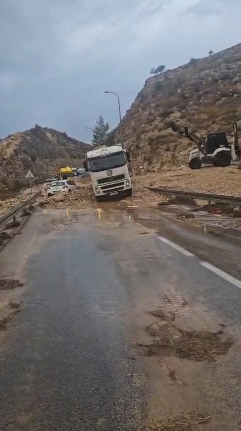 ליד מודיעין עילית