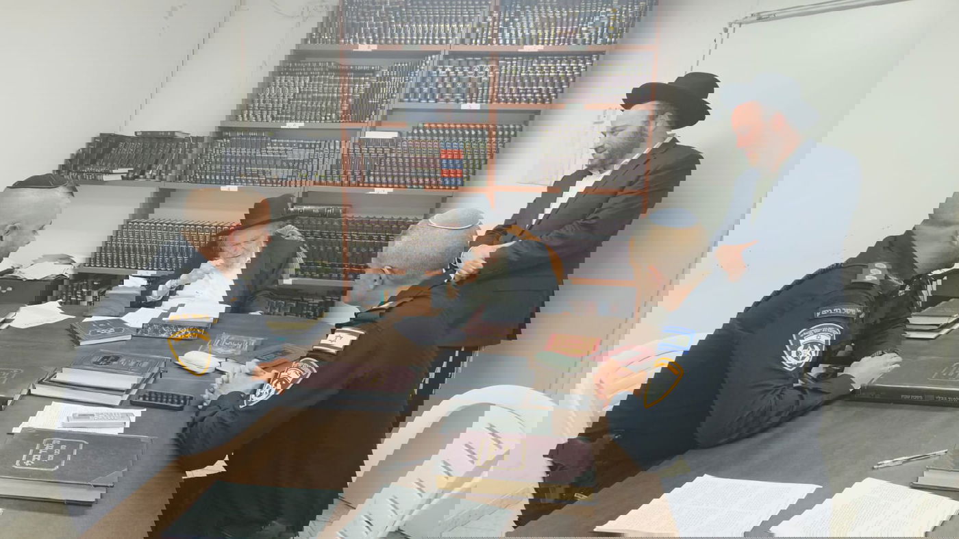 בביקור אצל רבני בני ברק