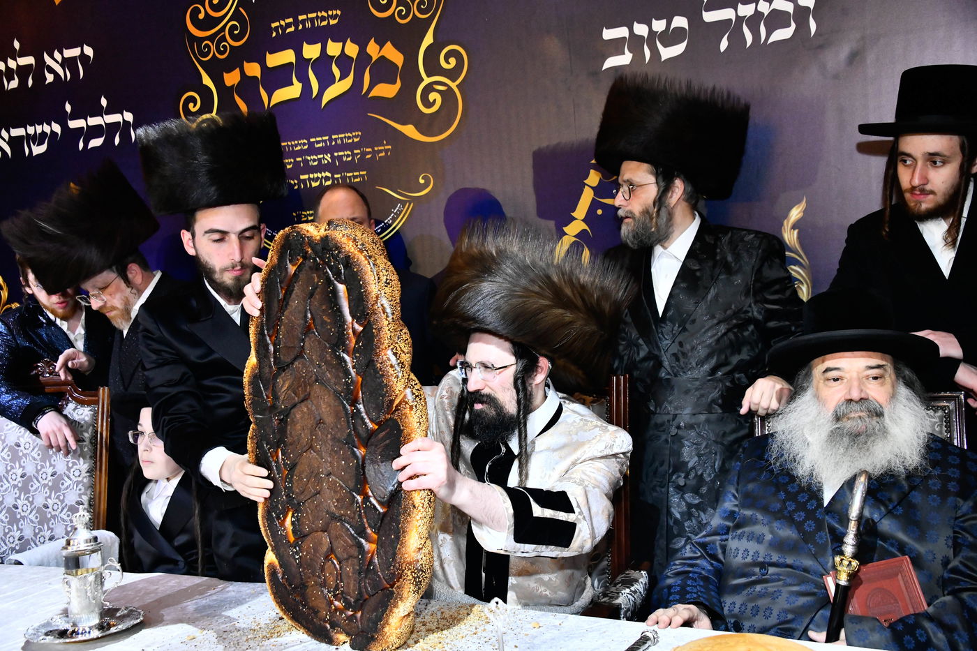 בר המצווה לבן האדמו"ר ממעז'יבוז'