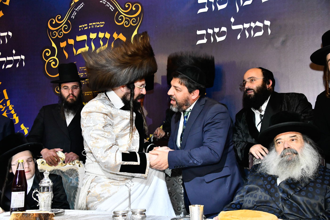 בר המצווה לבן האדמו"ר ממעז'יבוז'