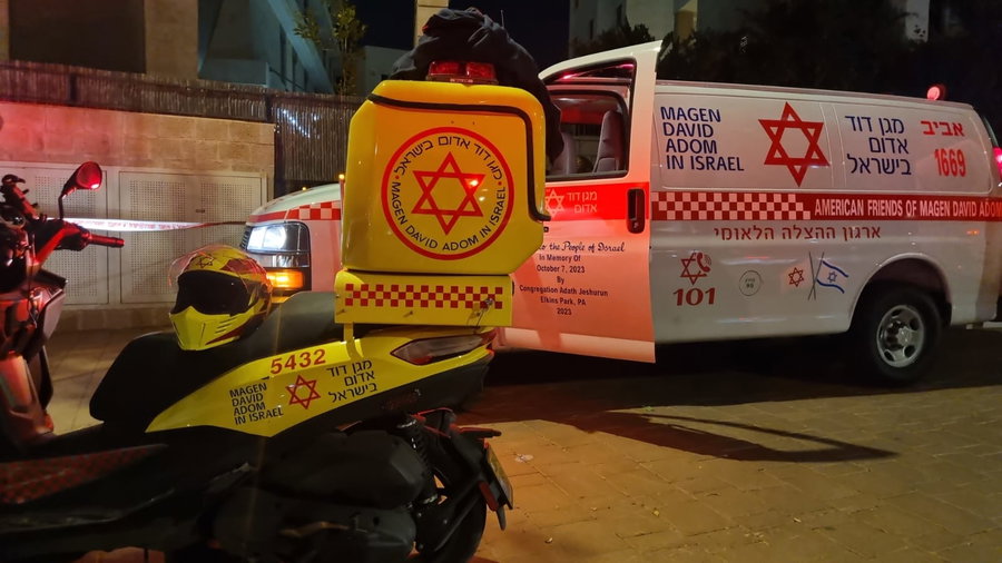 הזירה הקשה