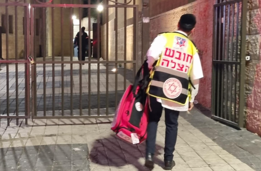 הכוחות נכנסים לזירה