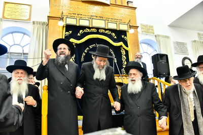 סיום הש"ס בישיבת מיר