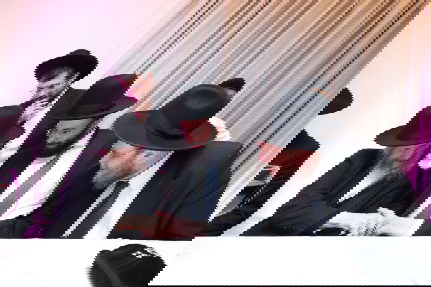 הגה"צ רבי דן סגל בשמחת שבע ברכות לבן הרה"ג ר' יחזקאל אתרוג