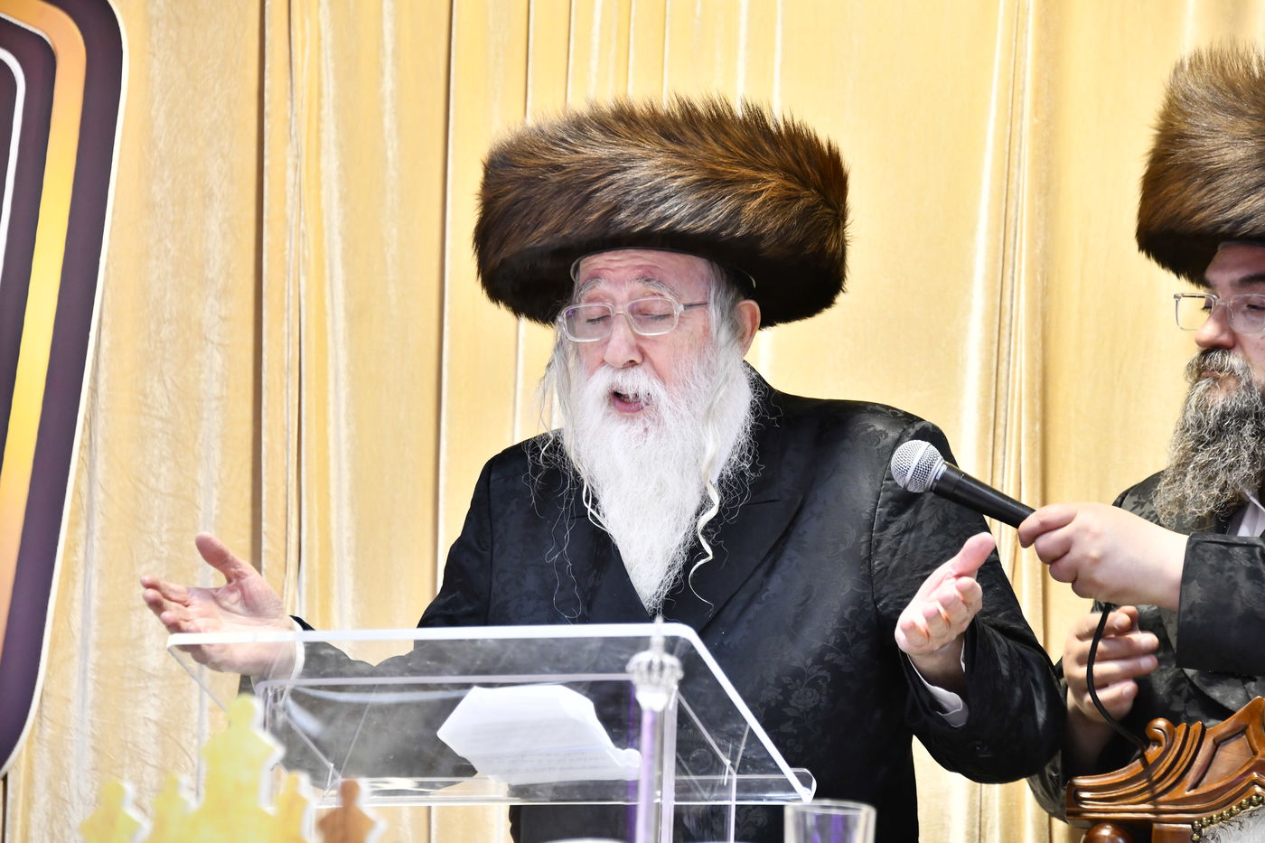 שבת מקדש מלך במכנובקא בעלזא