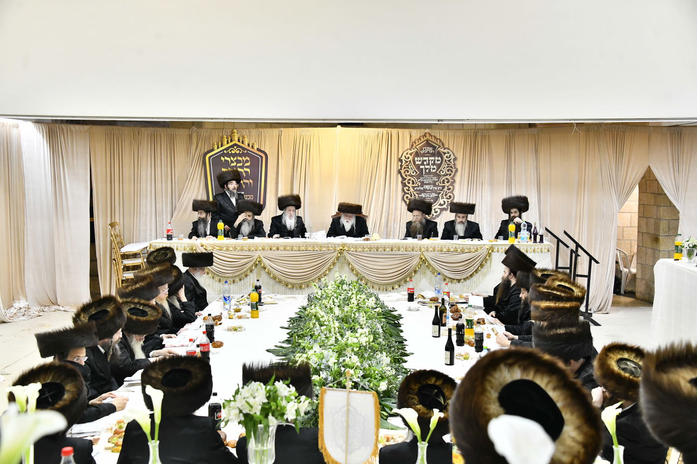 שבת מקדש מלך במכנובקא בעלזא