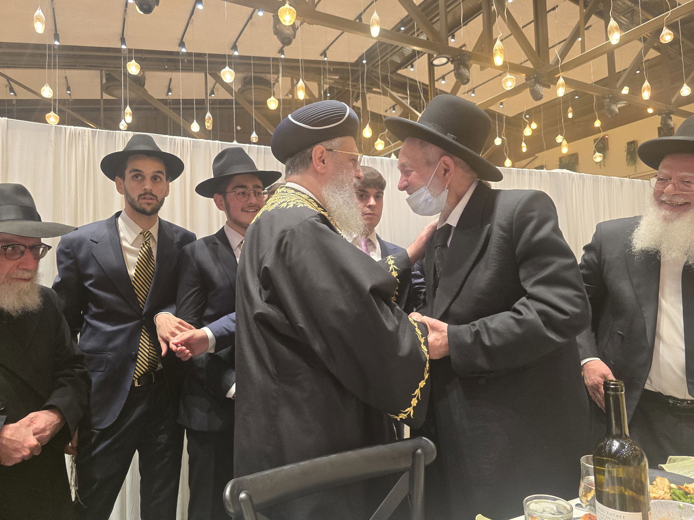 שמחת נישואי נכדו של רבי יצחק כהן 