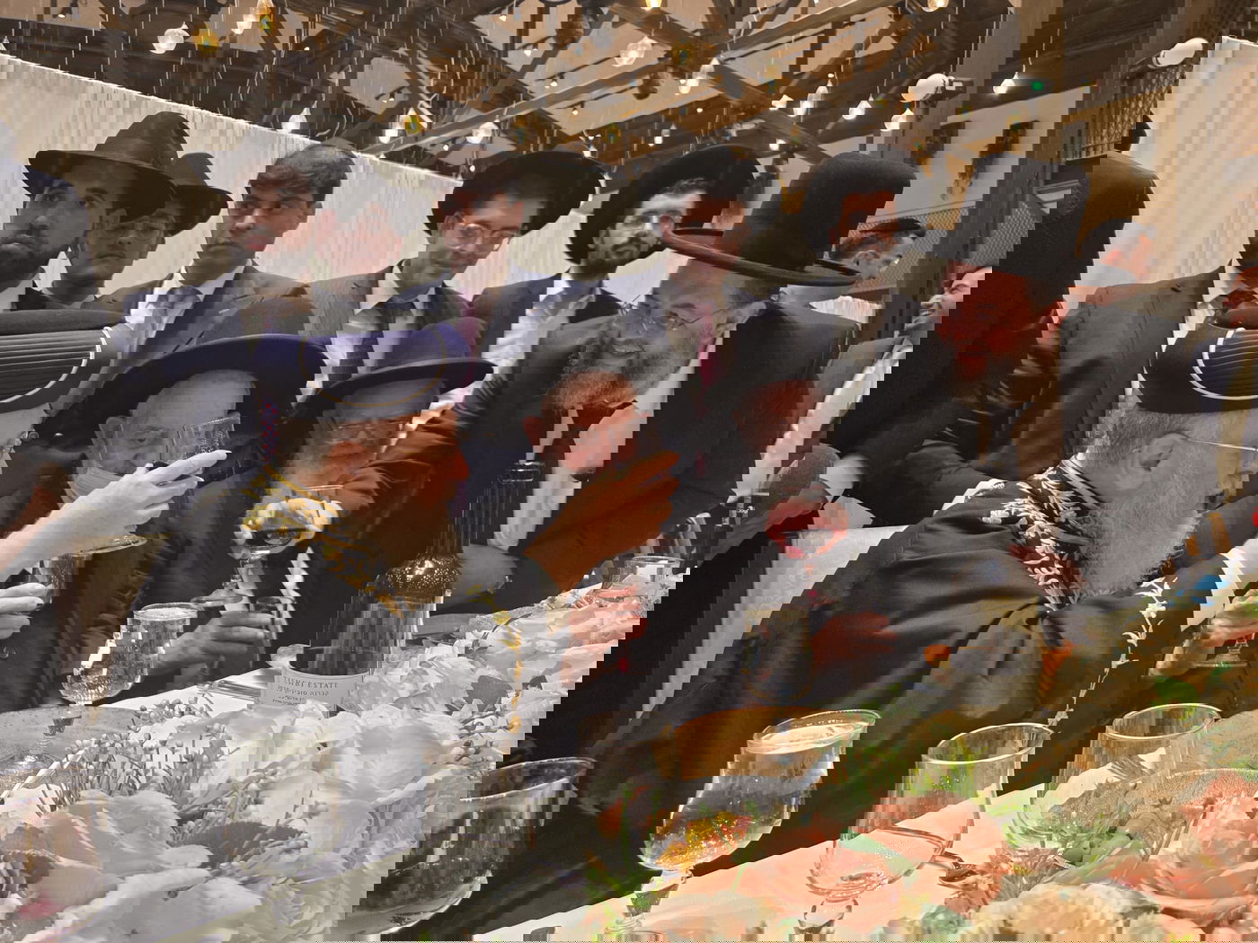 שמחת נישואי נכדו של רבי יצחק כהן 