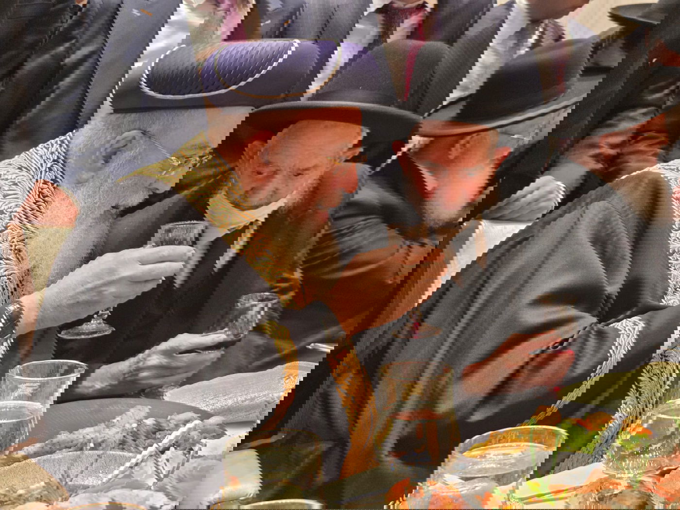 שמחת נישואי נכדו של רבי יצחק כהן 