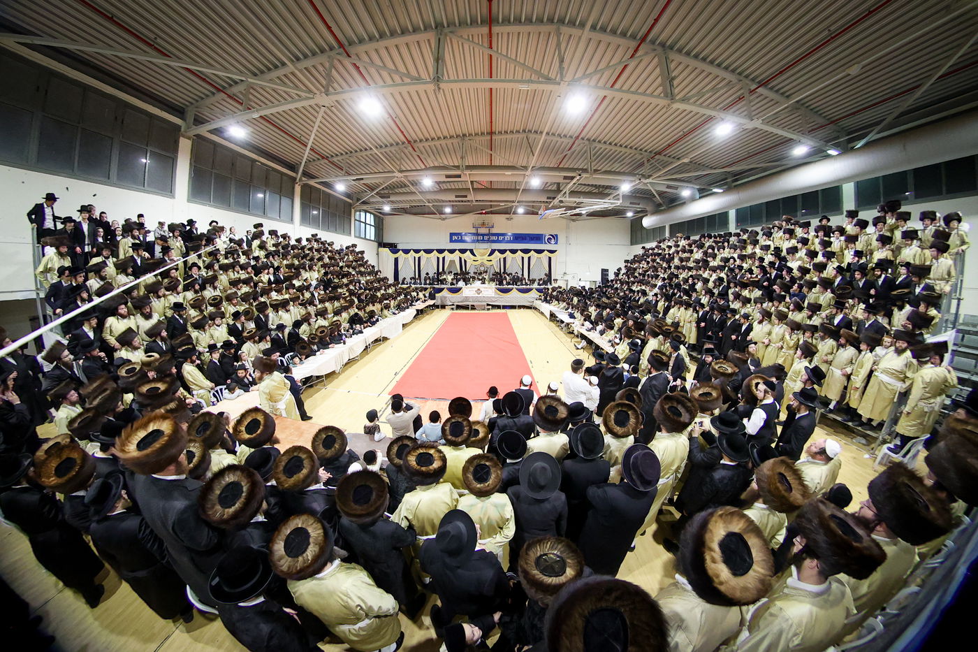 שמחת בית תולדות אברהם יצחק - קארלסבורג - פאלטישאן