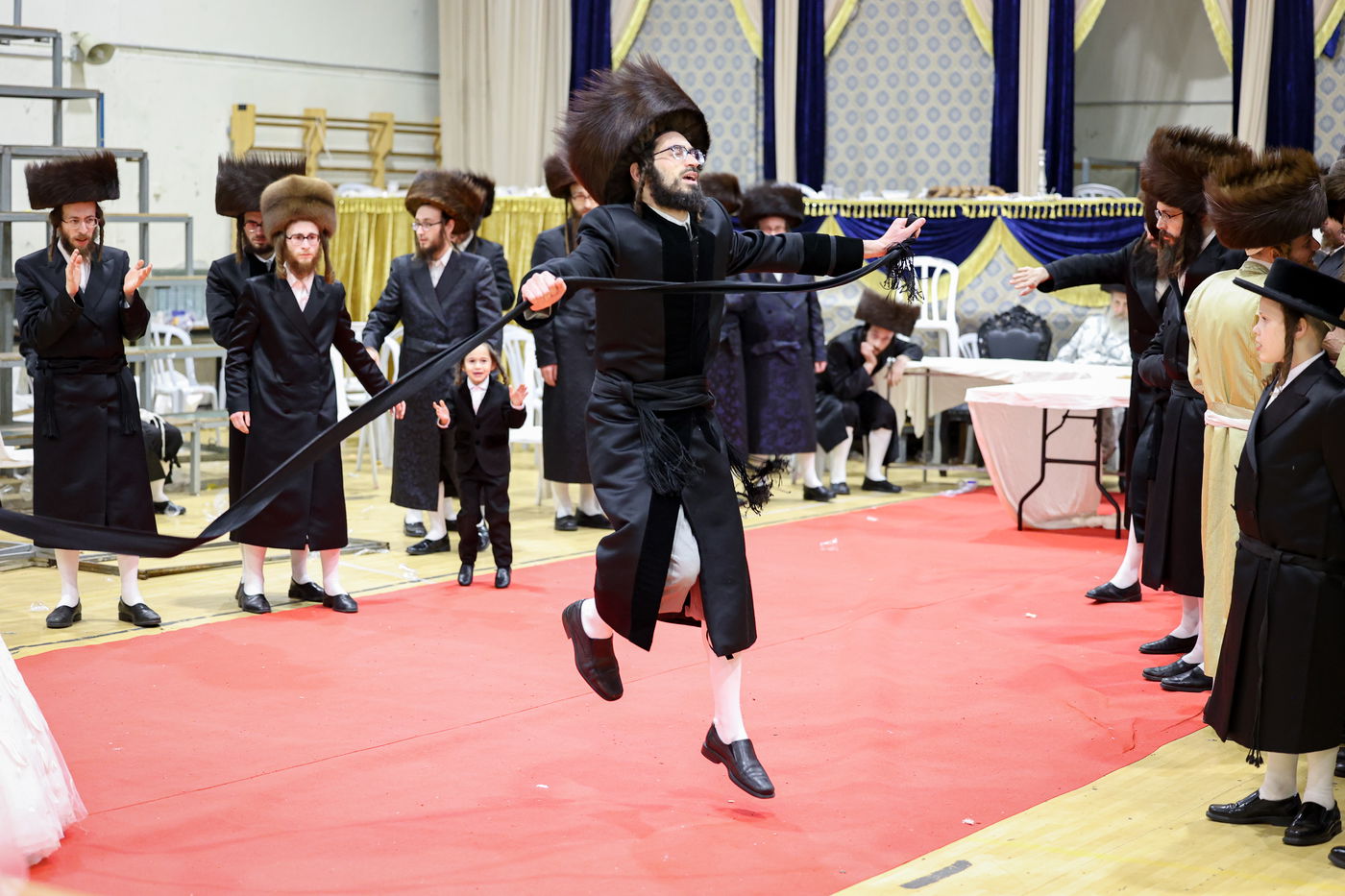 שמחת בית תולדות אברהם יצחק - קארלסבורג - פאלטישאן