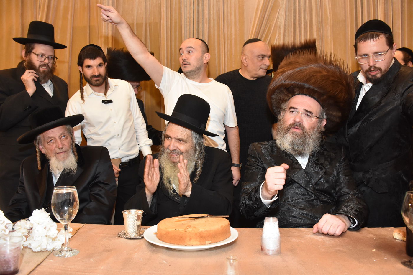 שמחת נישואי בן הרה"ג מרדכי אורי אנגלמן