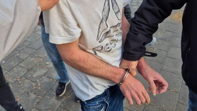 מעצר | ארכיון