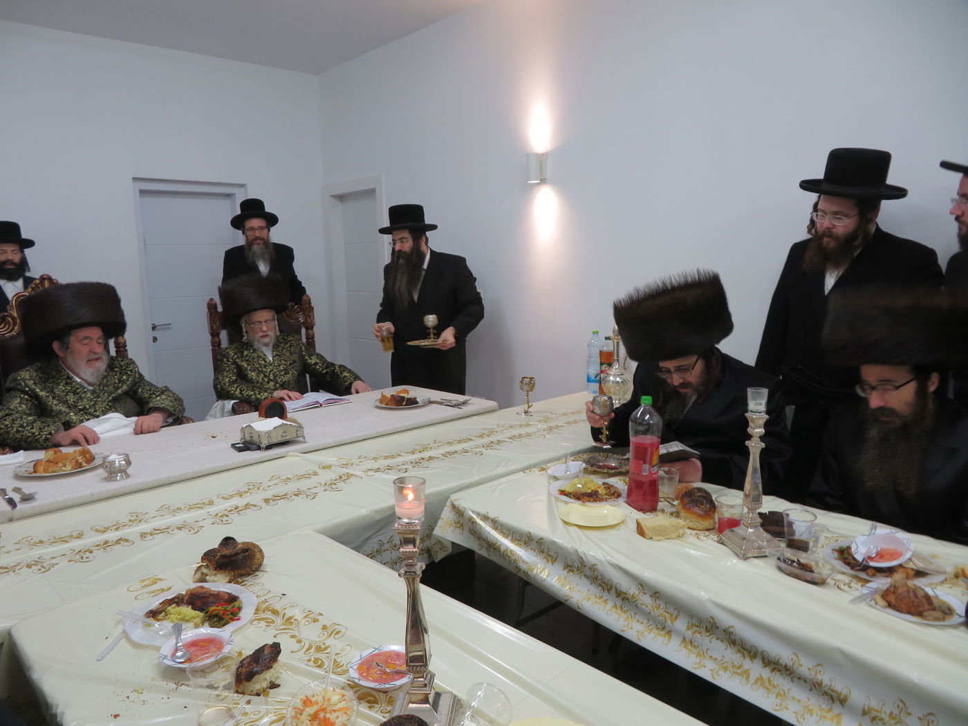 שמחת הברית לנין האדמו"רים מויז'ניץ וסערט ויז'ניץ