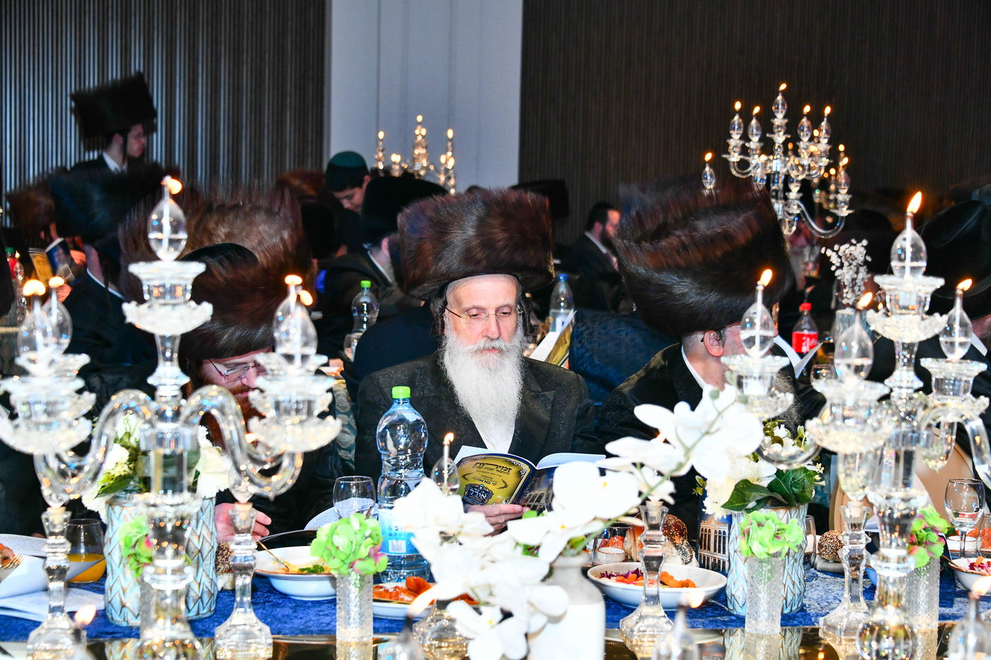 וועידה בחצה"ק זוטשקא