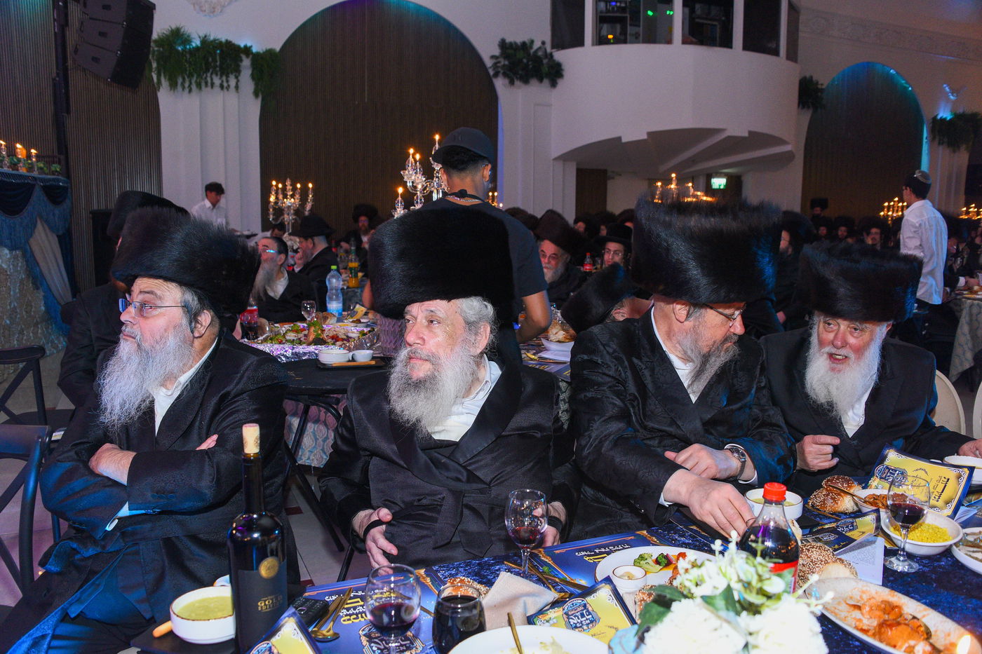 וועידה בחצה"ק זוטשקא