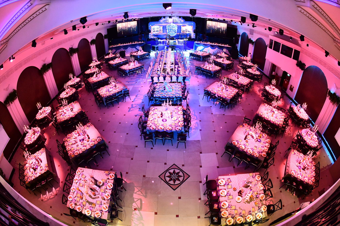 וועידה בחצה"ק זוטשקא