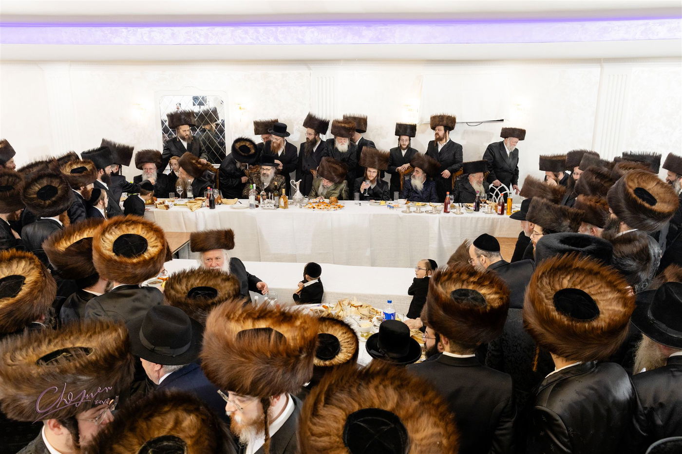 האדמו"ר מויז'ניץ לונדון בשמחה