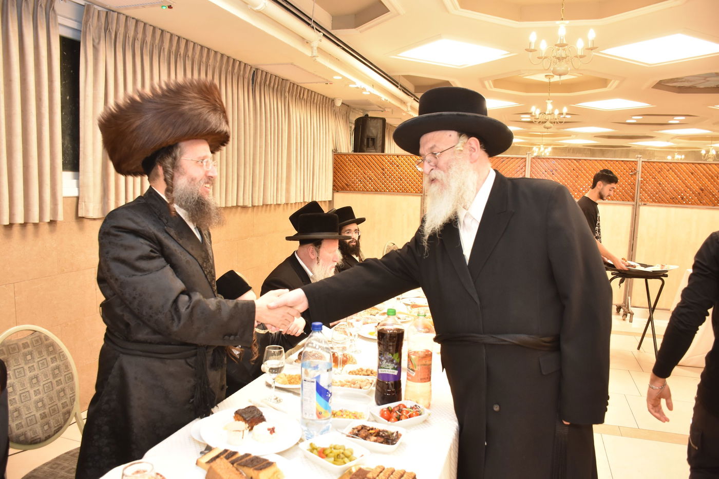 שמחת בית מכנובקא בעלזא - שאץ