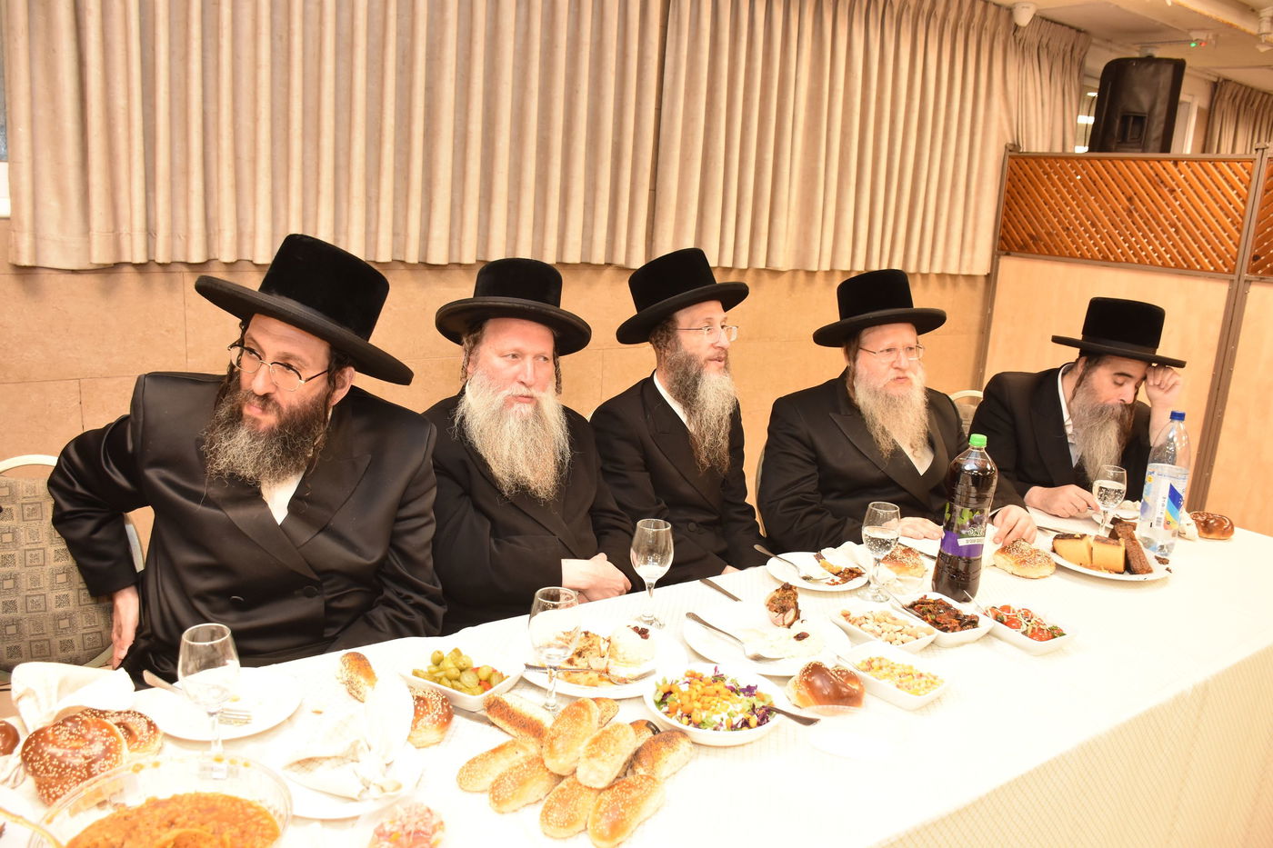 שמחת בית מכנובקא בעלזא - שאץ